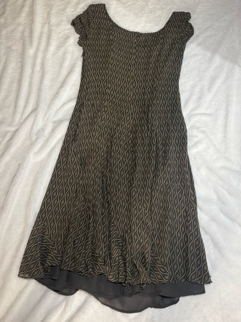 Source Unknown Brown, Gray and Sage Mid Dress with Geometric Wave Print with